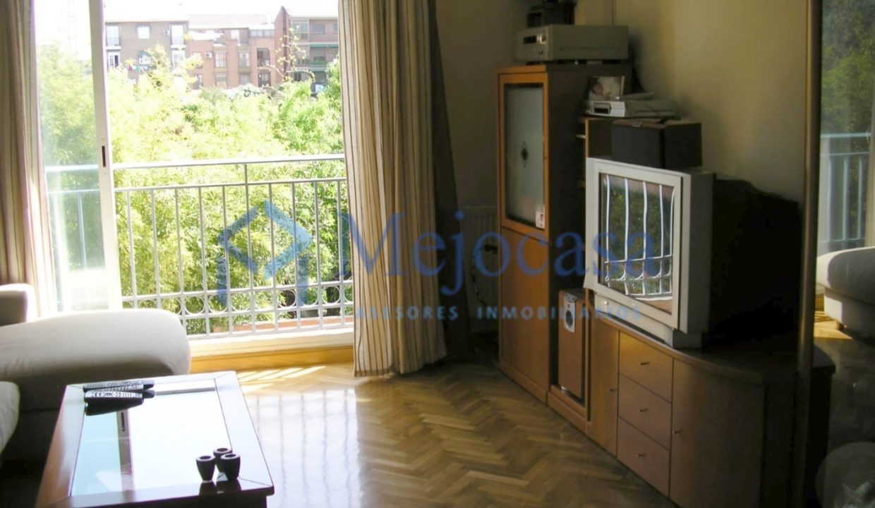 100036-02 Oportunidad de inversión o primera vivienda en el Barrio de Carabanchel.