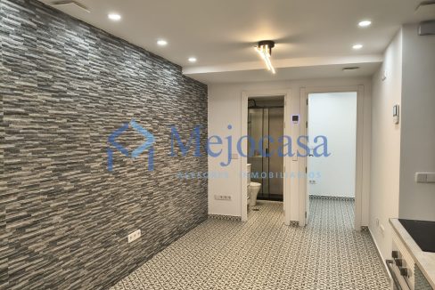 100078-01 Oportunidad de inversión o primera vivienda en La Latina.