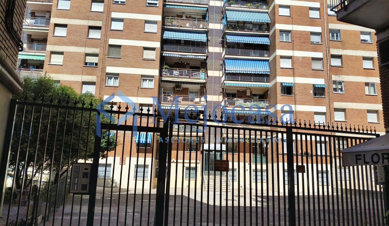 100078-12 Oportunidad de inversión o primera vivienda en La Latina.
