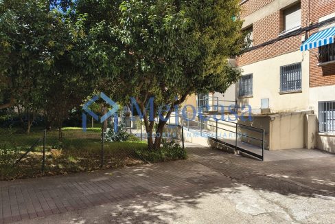 100078-13 Oportunidad de inversión o primera vivienda en La Latina.