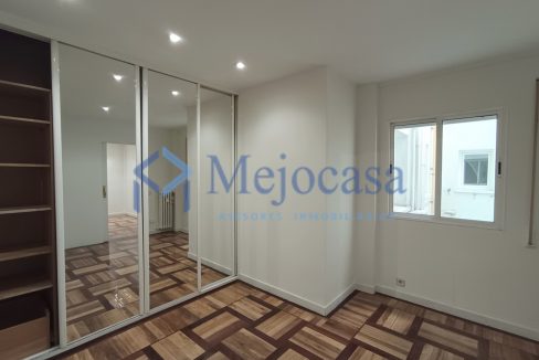 100180-07 Exclusivo piso en Moncloa en el Barrio de Argüelles.