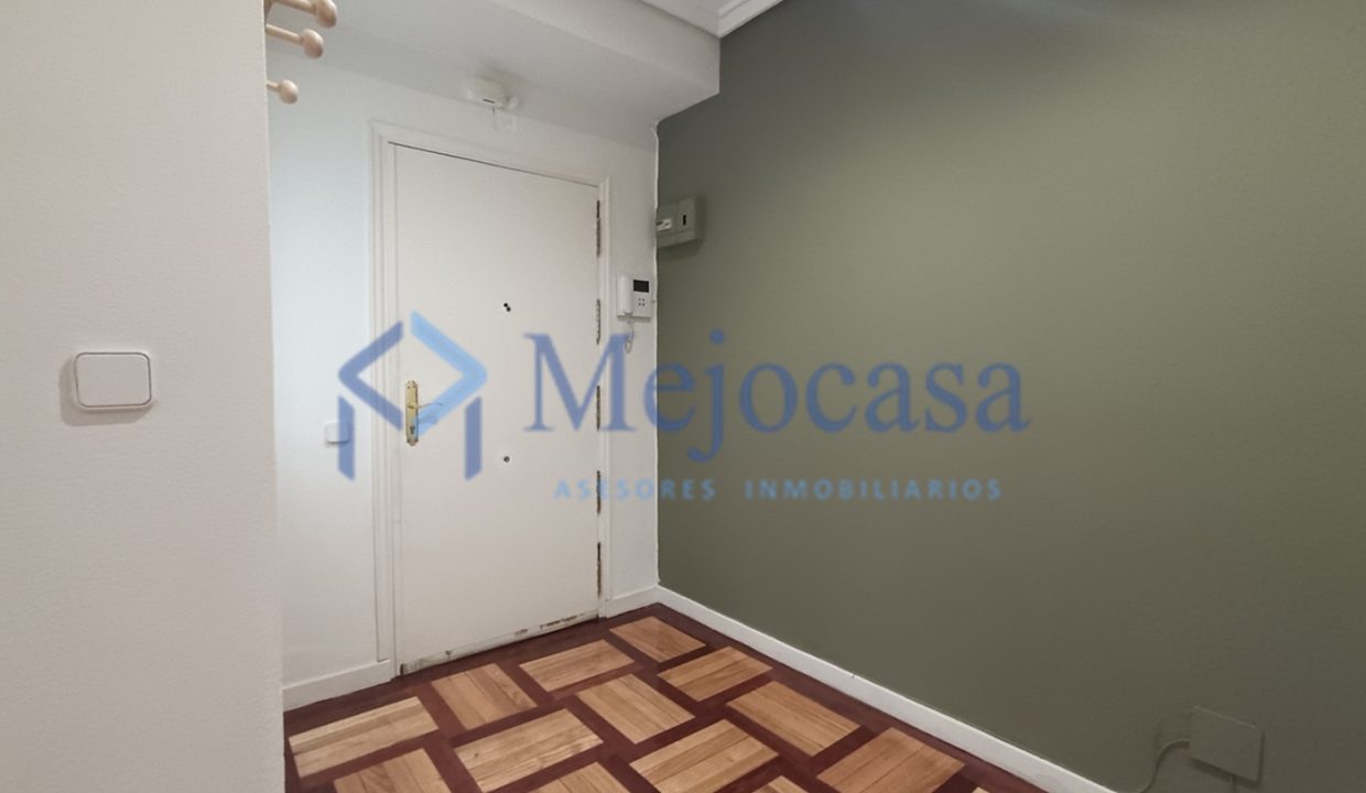 100180-11 Exclusivo piso en Moncloa en el Barrio de Argüelles.