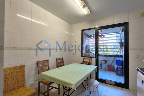 100184-17 Piso Exclusivo en Fuencarral-La Paz.
