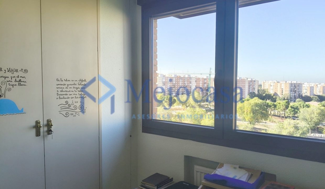 100184-20 Piso Exclusivo en Fuencarral-La Paz.