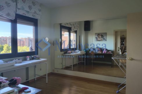 100184-27 Piso Exclusivo en Fuencarral-La Paz.