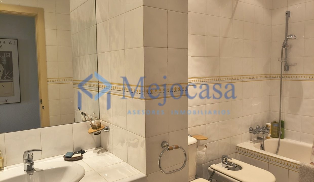 100184-30 Piso Exclusivo en Fuencarral-La Paz.