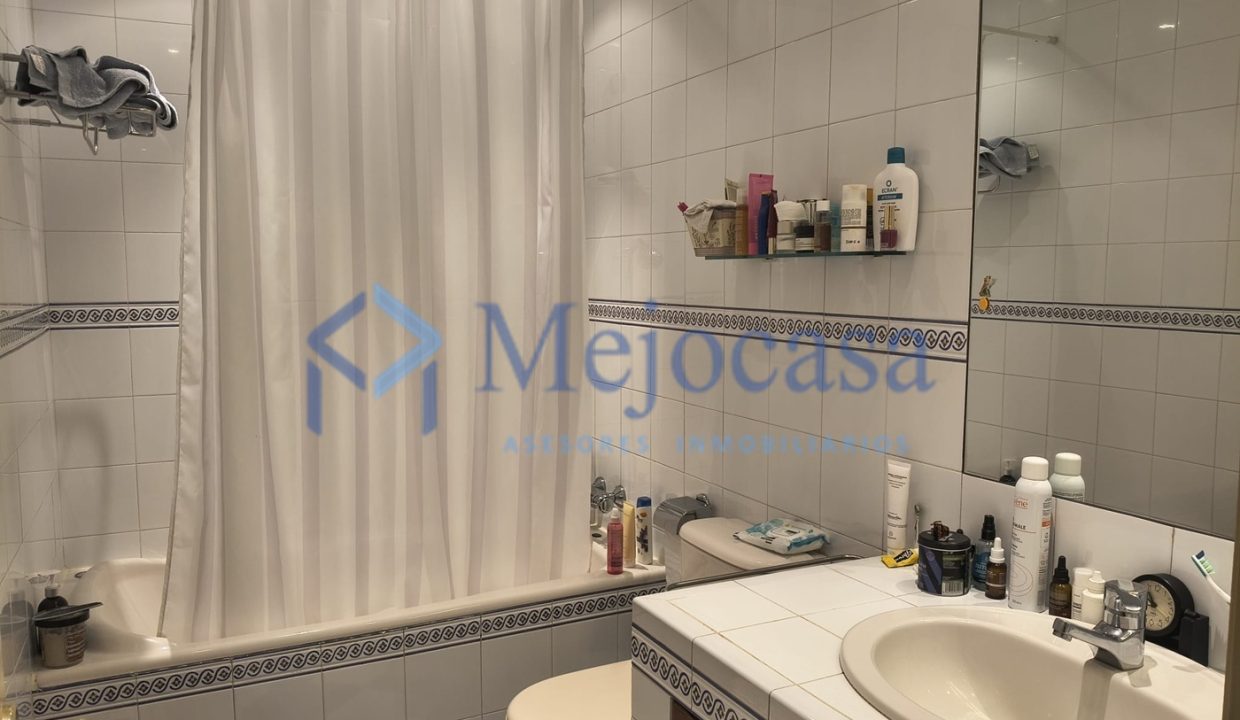 100184-32 Piso Exclusivo en Fuencarral-La Paz.