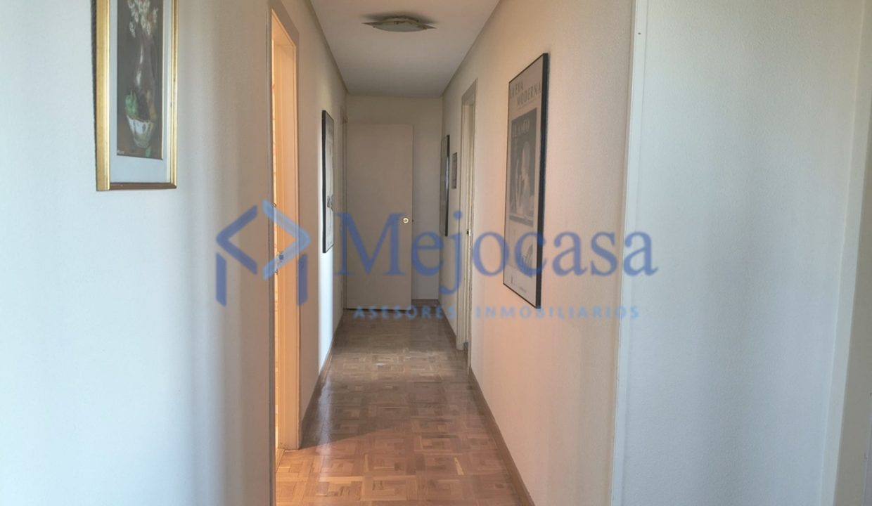 100184-34 Piso Exclusivo en Fuencarral-La Paz.