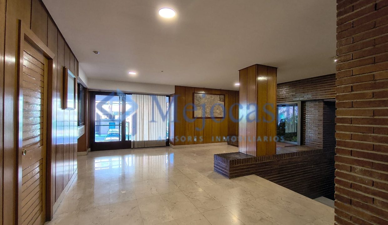 100184-39 Piso Exclusivo en Fuencarral-La Paz.