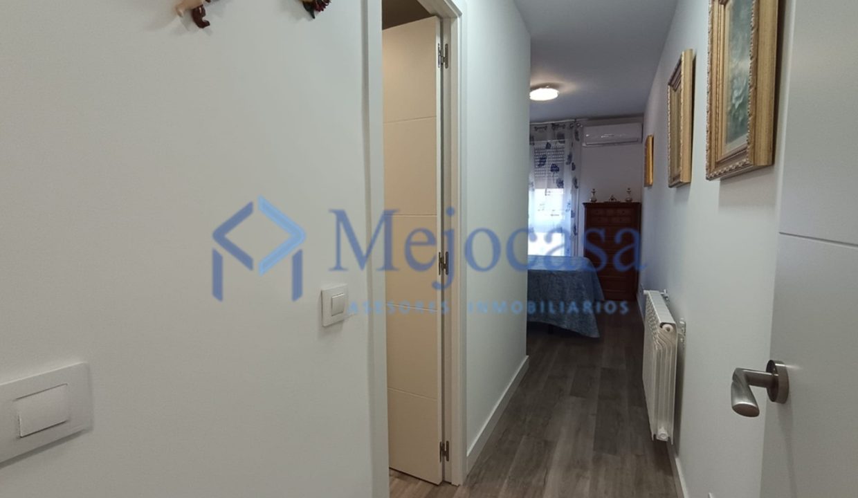 100186-18 Magnifica Piso completamente reformado