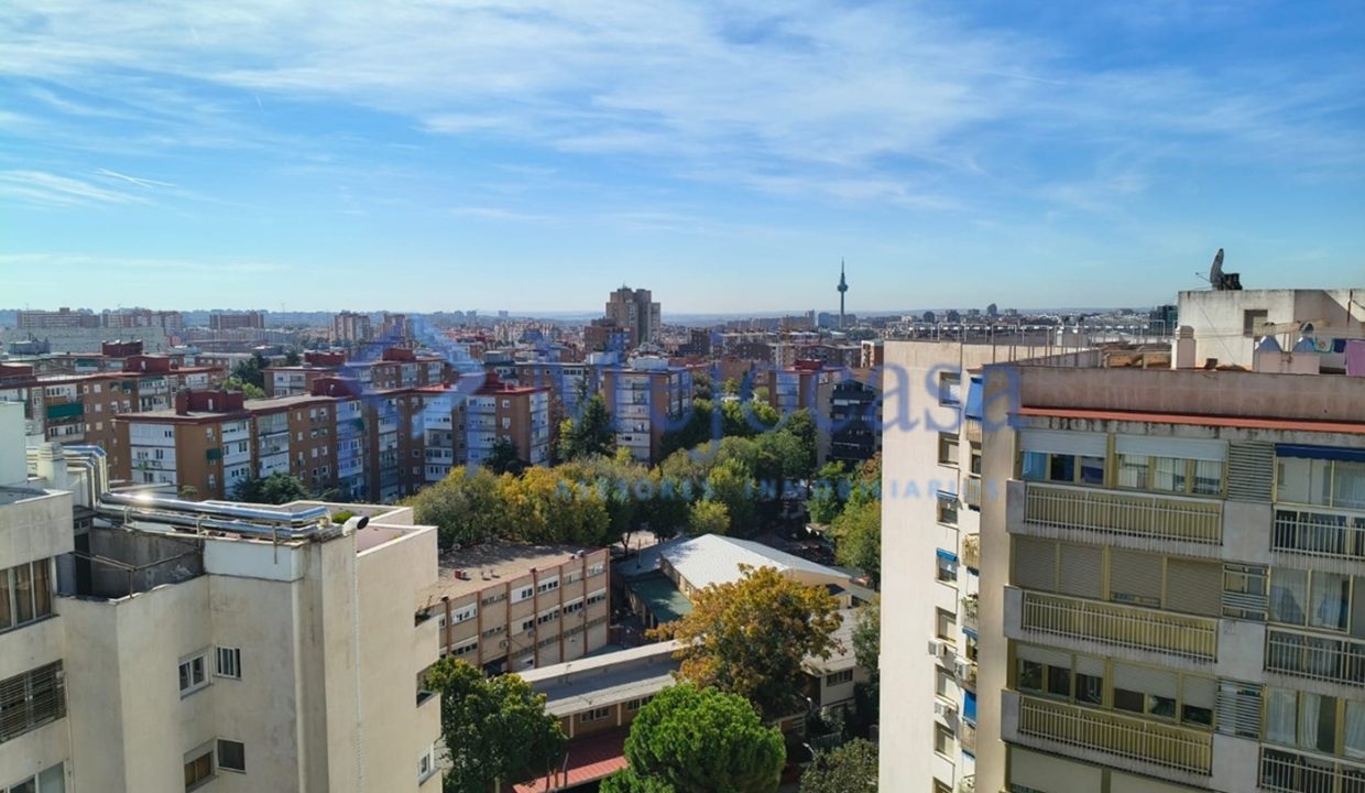 100354-18 Exclusivo Piso en Urbanización Residencial en Ciudad Lineal, en el Barrio de San Pascual.