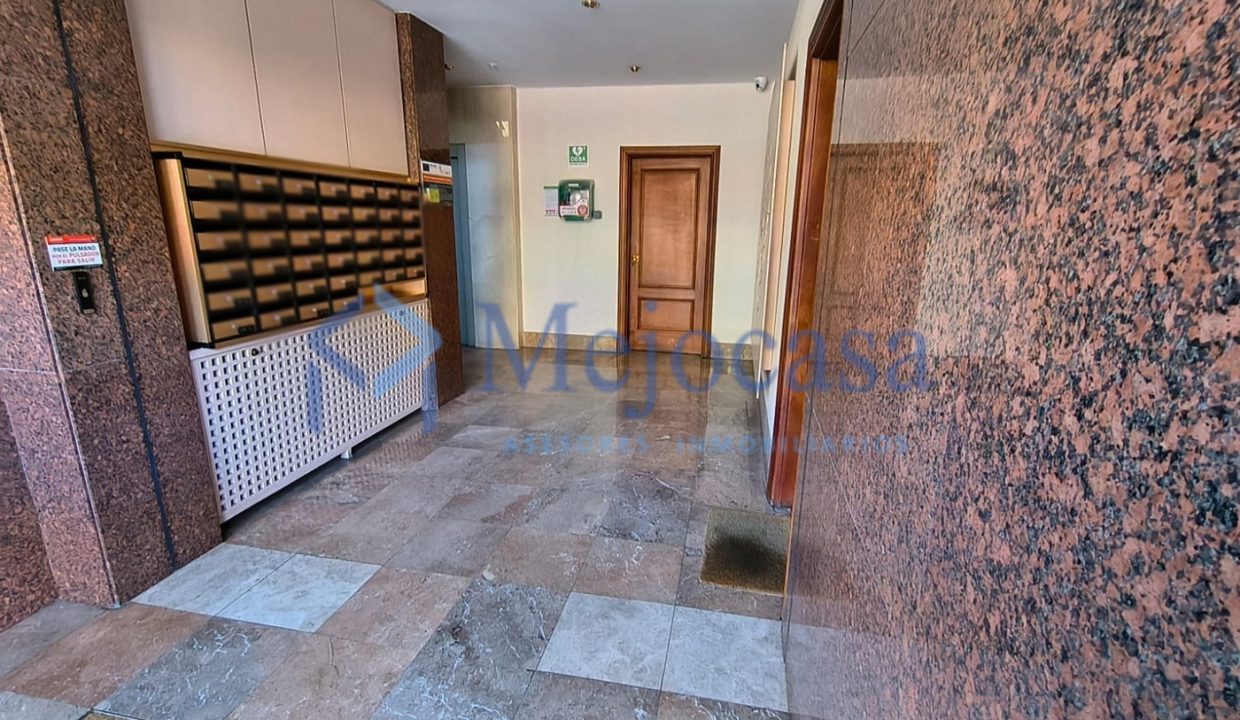100354-19 Exclusivo Piso en Urbanización Residencial en Ciudad Lineal, en el Barrio de San Pascual.