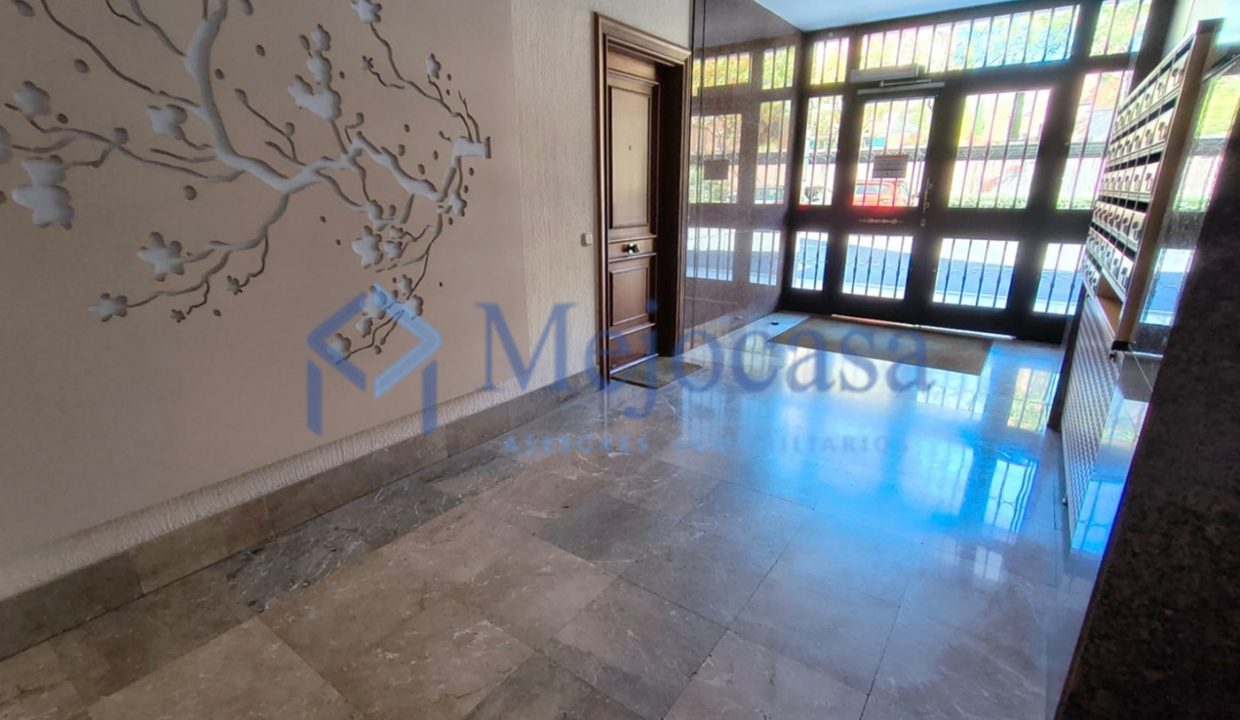 100354-20 Exclusivo Piso en Urbanización Residencial en Ciudad Lineal, en el Barrio de San Pascual.