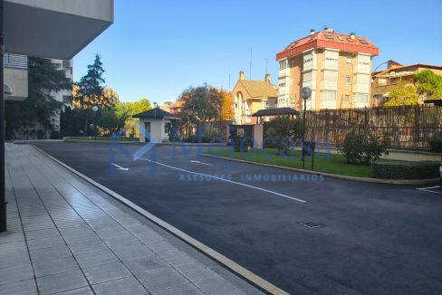 100354-25 Exclusivo Piso en Urbanización Residencial en Ciudad Lineal, en el Barrio de San Pascual.