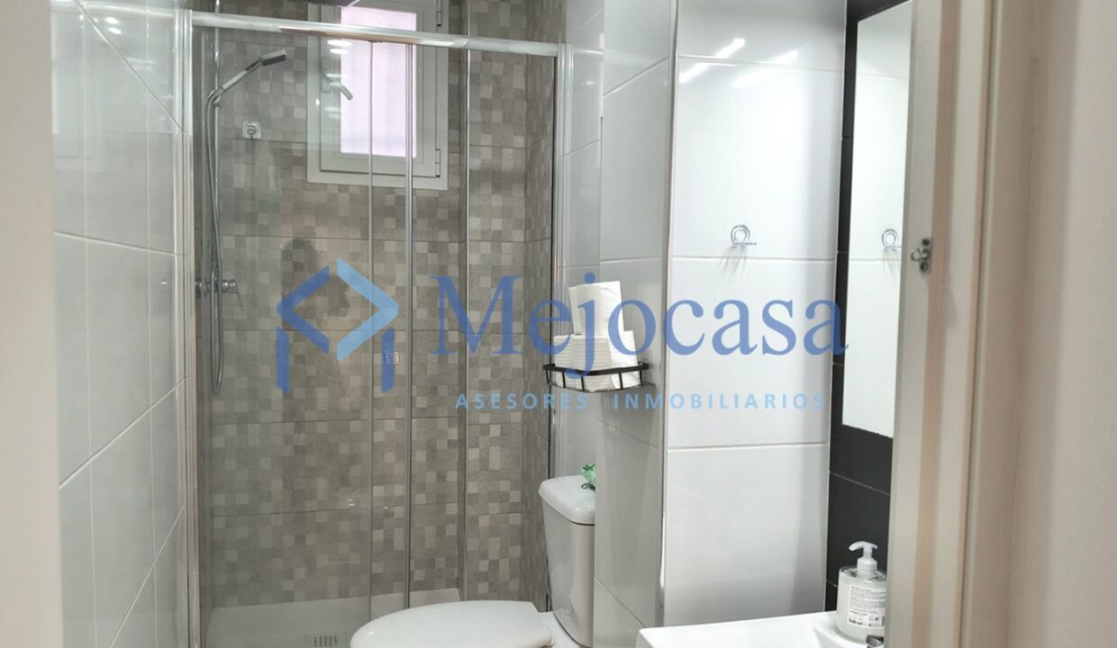 99589-06 Oportunidad de inversión o primera vivienda en Puerta del Angel.