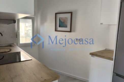 99606-08 Excelente oportunidad piso con terraza muy luminoso en Villaverde Bajo!