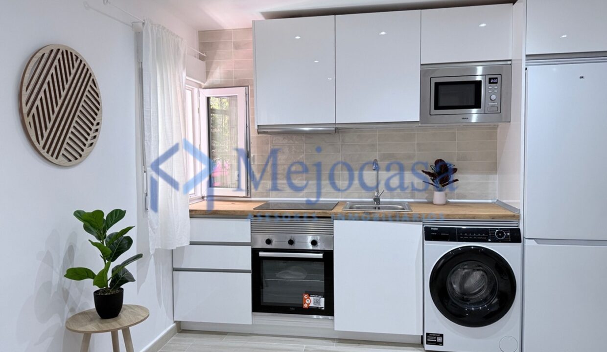 99644-06 Excelente oportunidad en Villaverde Bajo!