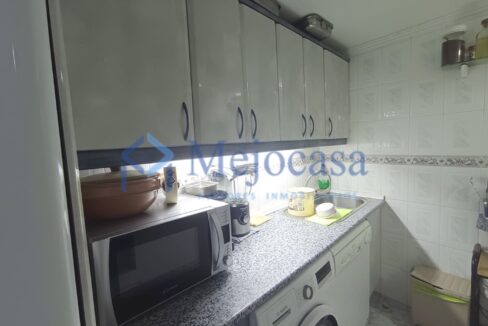 99816-01 piso-excDúplex con una excelente distribución en Villaverde