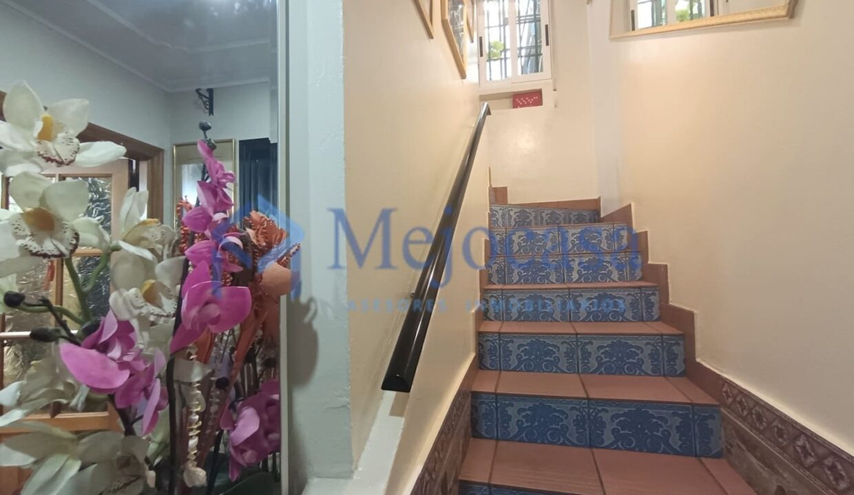 99816-08 Dúplex con una excelente distribución en Villaverde