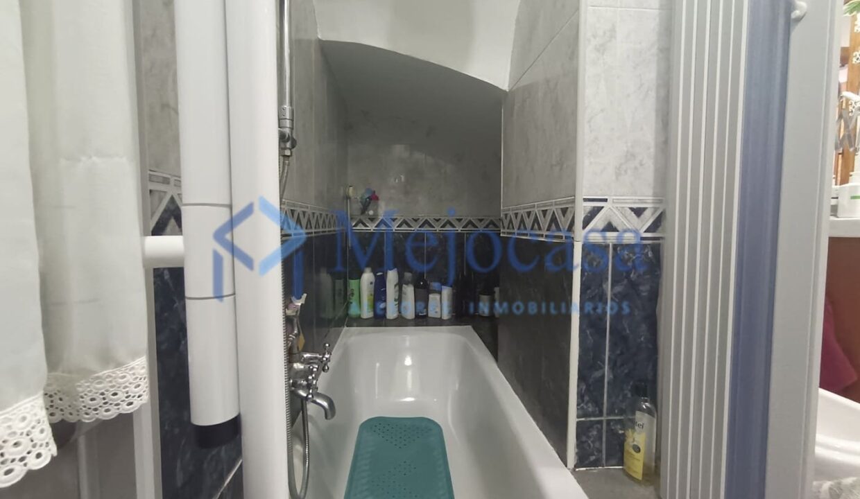 99816-17 Dúplex con una excelente distribución en Villaverde