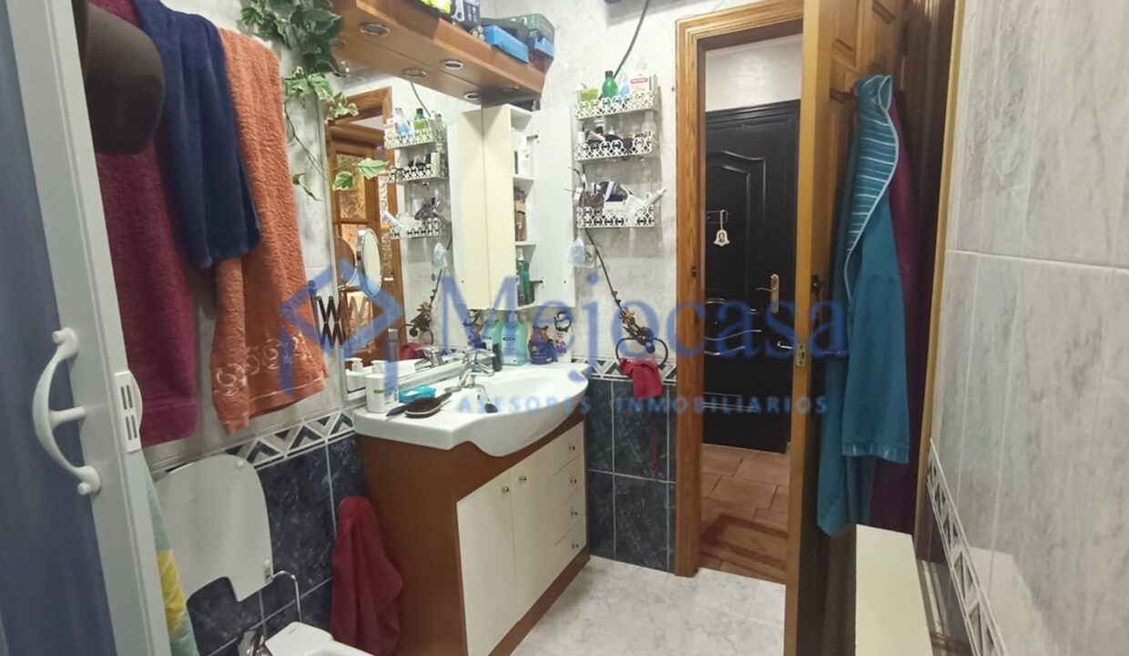 99816-18 Dúplex con una excelente distribución en Villaverde