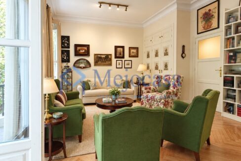 99823-05 Exclusiva vivienda con terraza en la emblemática 