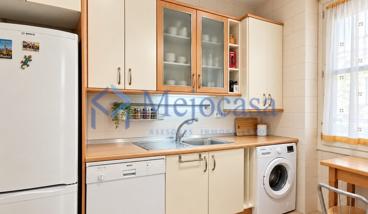 99823-09 Exclusiva vivienda con terraza en la emblemática 