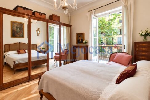 99823-12Exclusiva vivienda con terraza en la emblemática 