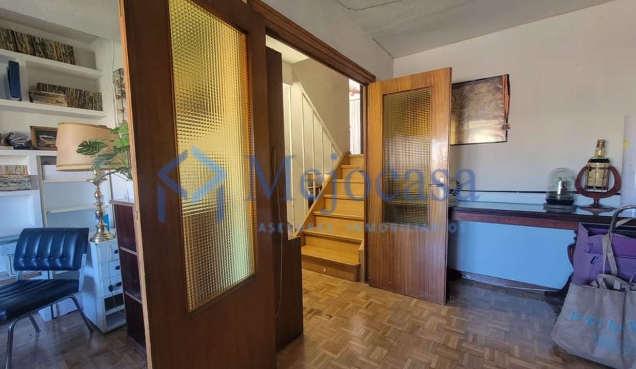 99927-05 Magnífico Piso de 3 plantas en el Barrio de la Concepción.