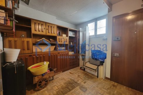99927-10 Magnífico Piso de 3 plantas en el Barrio de la Concepción.